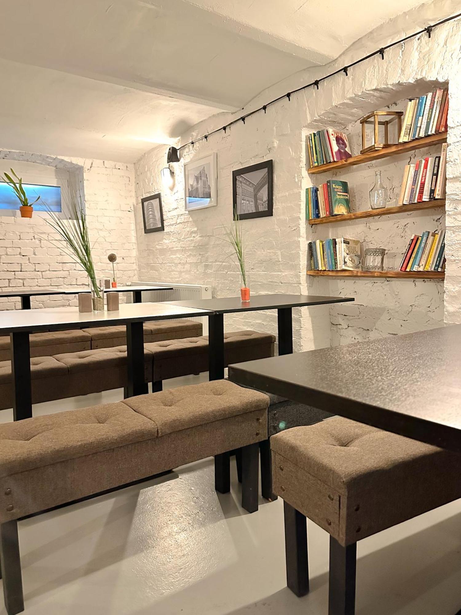 Expolis Residence - City Center Mtp Targi - 24H #Betterthanyourex Poznań Buitenkant foto