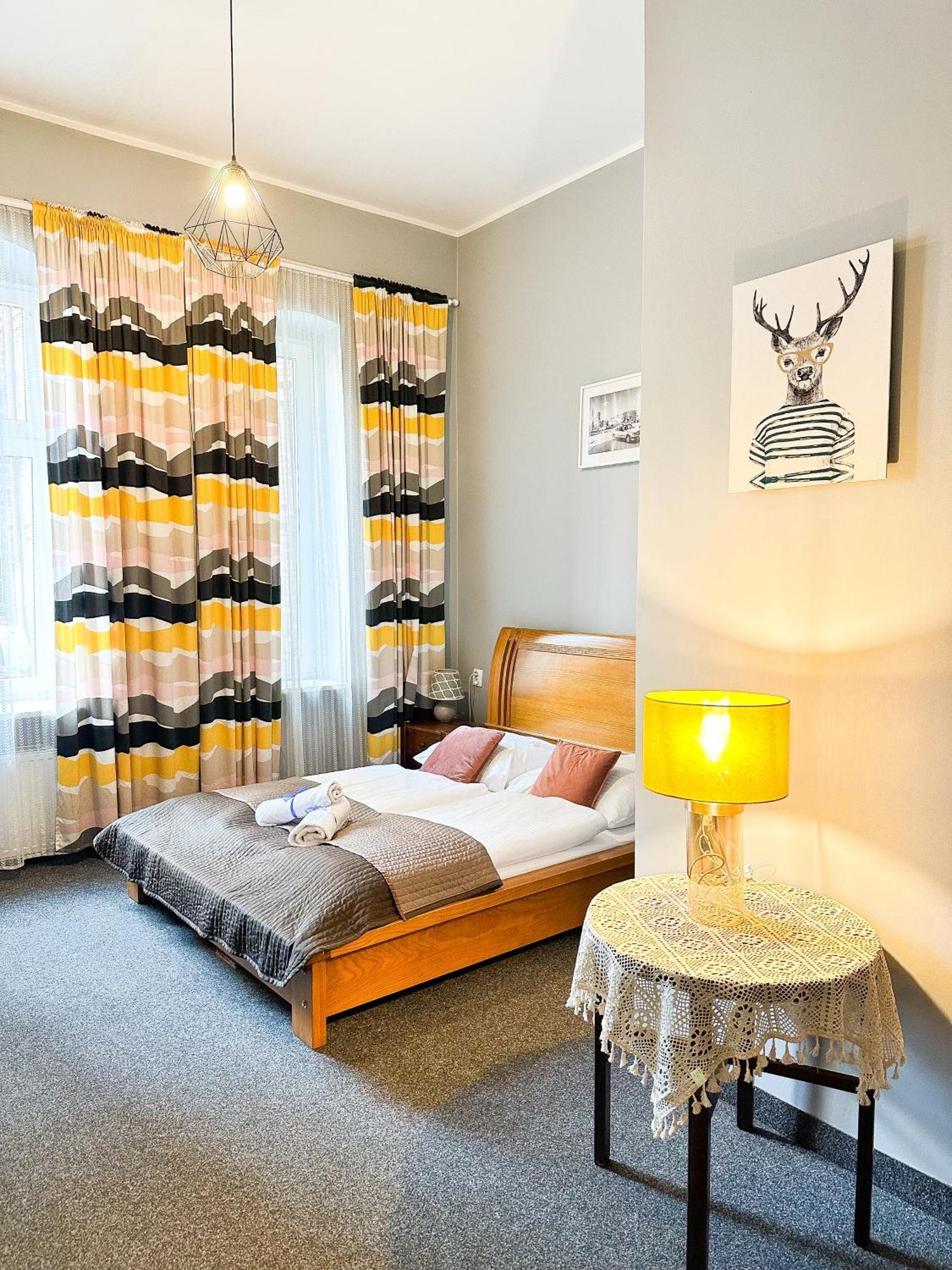 Expolis Residence - City Center Mtp Targi - 24H #Betterthanyourex Poznań Buitenkant foto