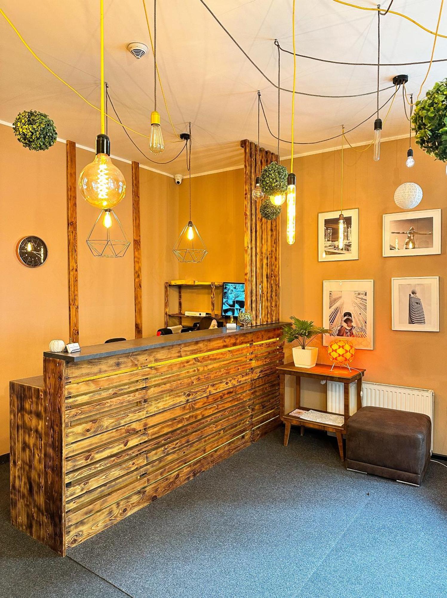 Expolis Residence - City Center Mtp Targi - 24H #Betterthanyourex Poznań Buitenkant foto