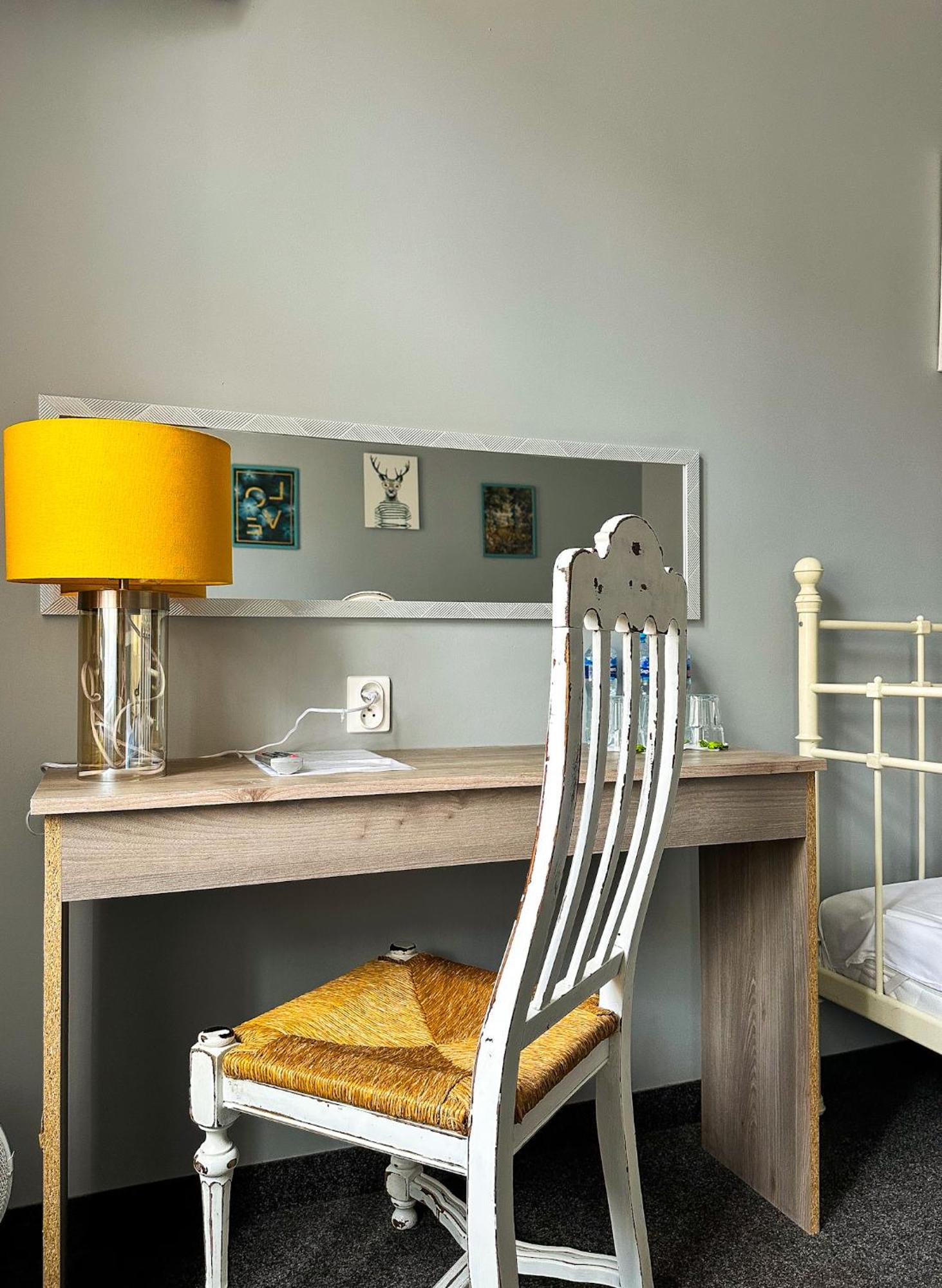 Expolis Residence - City Center Mtp Targi - 24H #Betterthanyourex Poznań Buitenkant foto