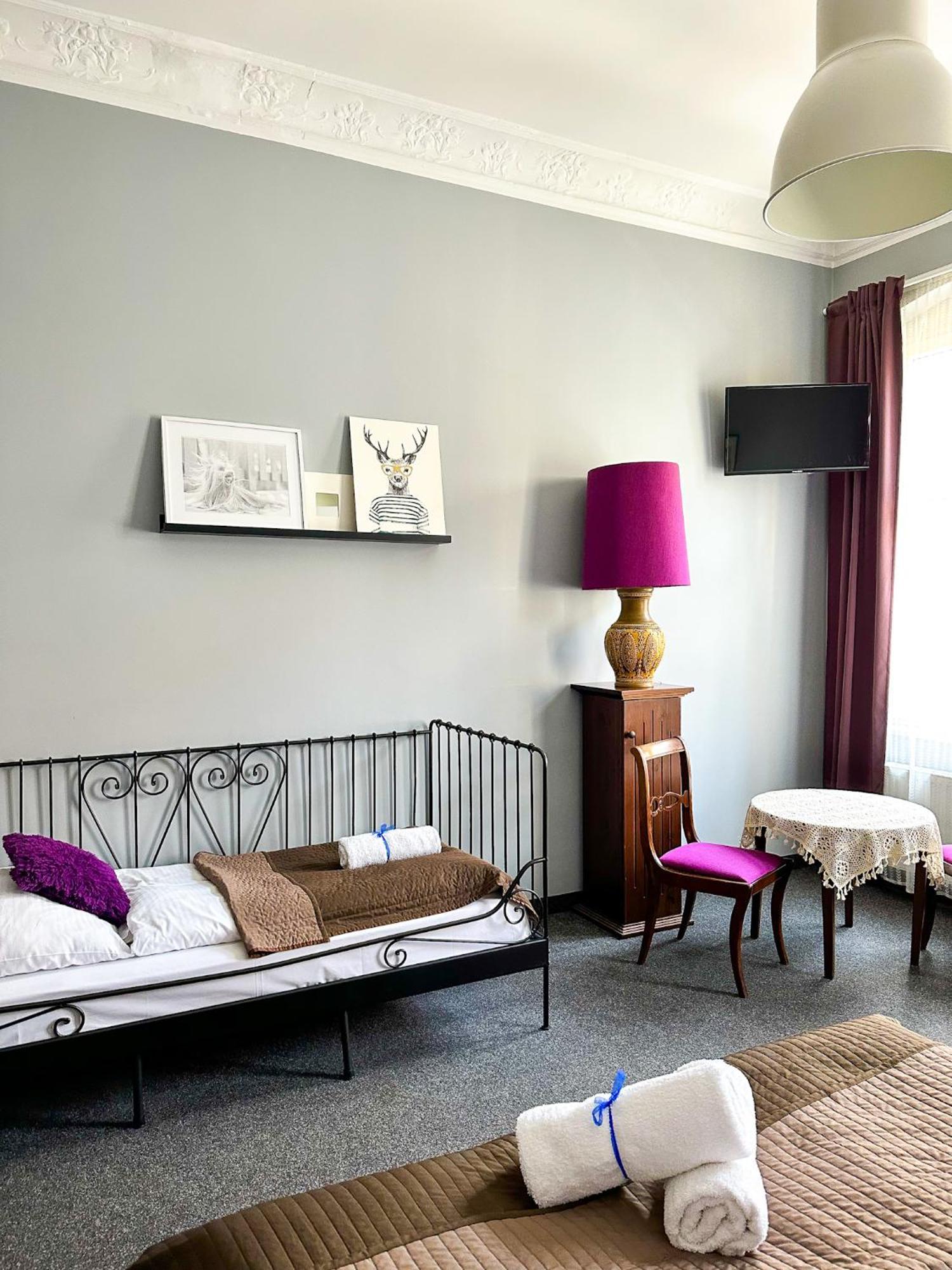 Expolis Residence - City Center Mtp Targi - 24H #Betterthanyourex Poznań Buitenkant foto