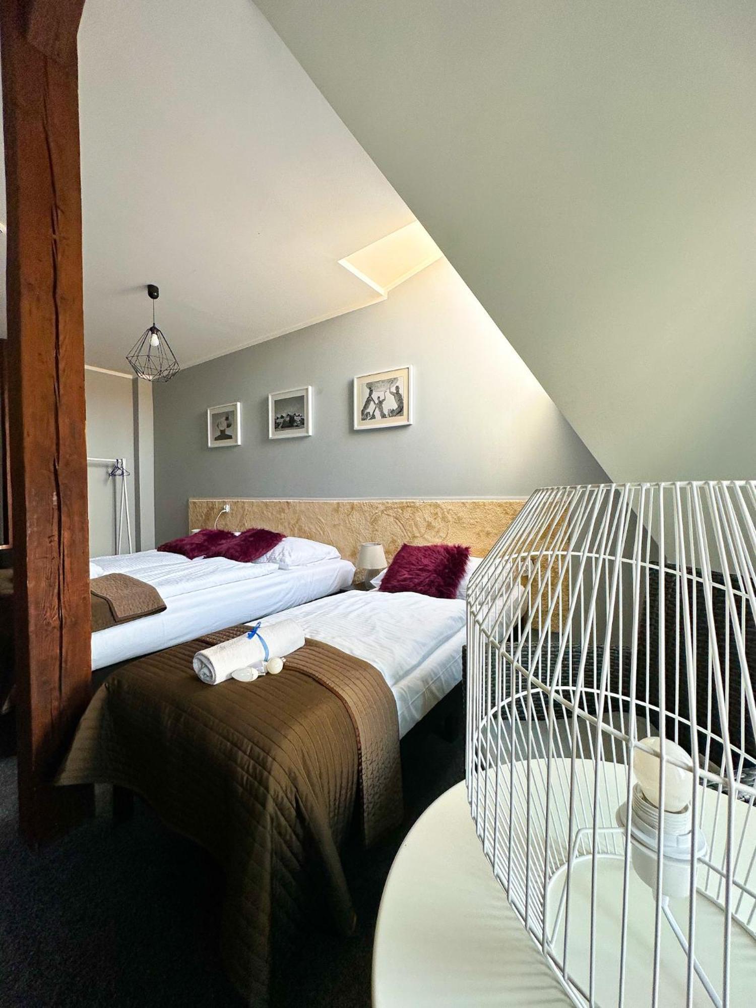 Expolis Residence - City Center Mtp Targi - 24H #Betterthanyourex Poznań Buitenkant foto