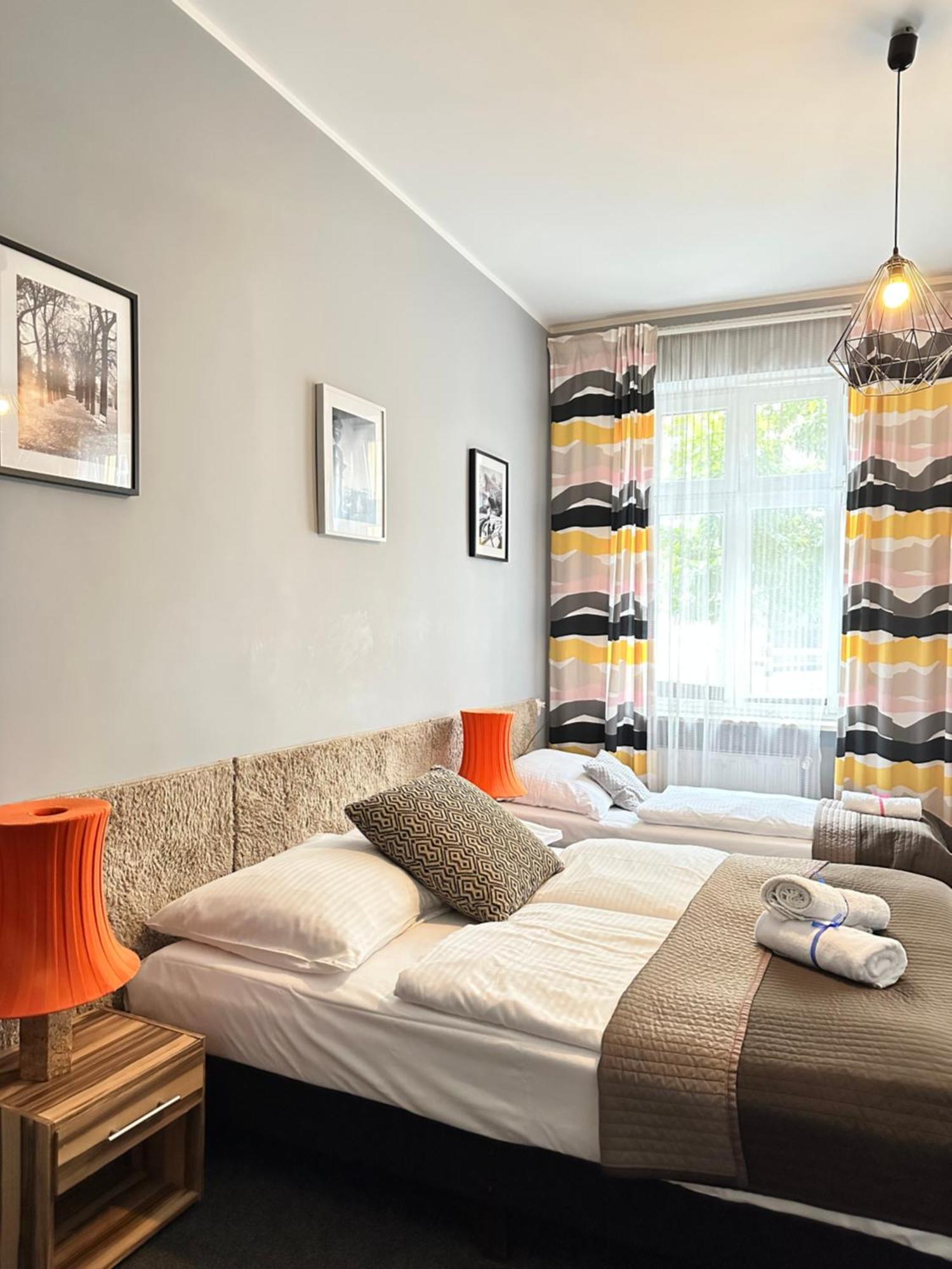 Expolis Residence - City Center Mtp Targi - 24H #Betterthanyourex Poznań Buitenkant foto