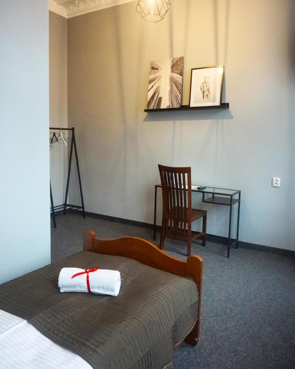 Expolis Residence - City Center Mtp Targi - 24H #Betterthanyourex Poznań Buitenkant foto